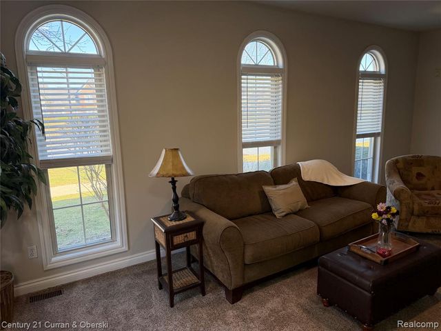 1632 Peninsula Court, Canton, MI 48187