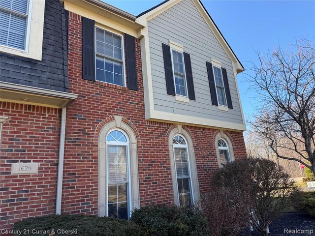 1632 Peninsula Court, Canton, MI 48187