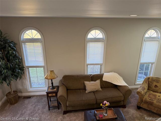 1632 Peninsula Court, Canton, MI 48187