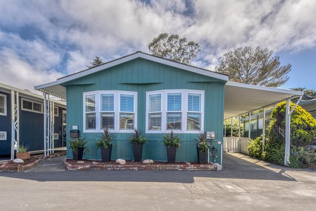 700 Briggs Avenue 83, Pacific Grove, CA 93950
