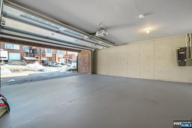 1545 12th Street, Fort Lee, NJ 07024