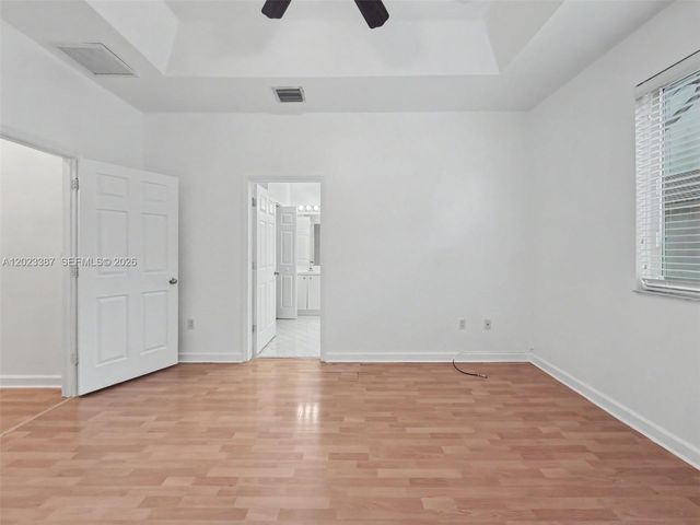 9267 SW 220th Ter, Cutler Bay, FL 33190