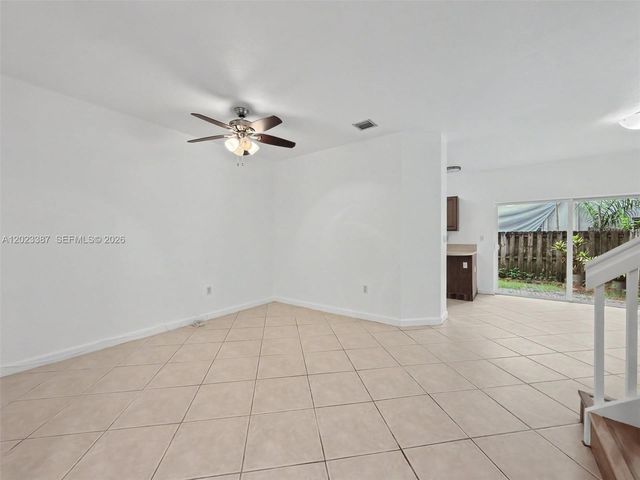 9267 SW 220th Ter, Cutler Bay, FL 33190