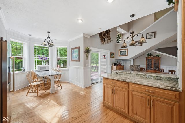 938 N County Road 275 E, New Castle, IN 47362