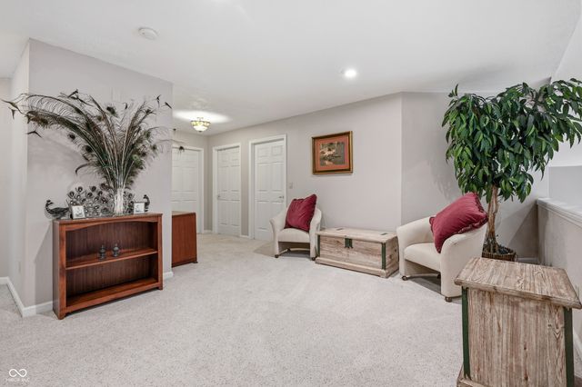 938 N County Road 275 E, New Castle, IN 47362