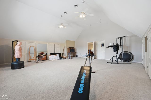 938 N County Road 275 E, New Castle, IN 47362