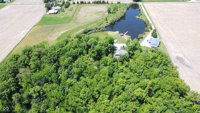 938 N County Road 275 E, New Castle, IN 47362