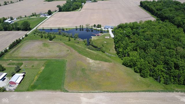 938 N County Road 275 E, New Castle, IN 47362