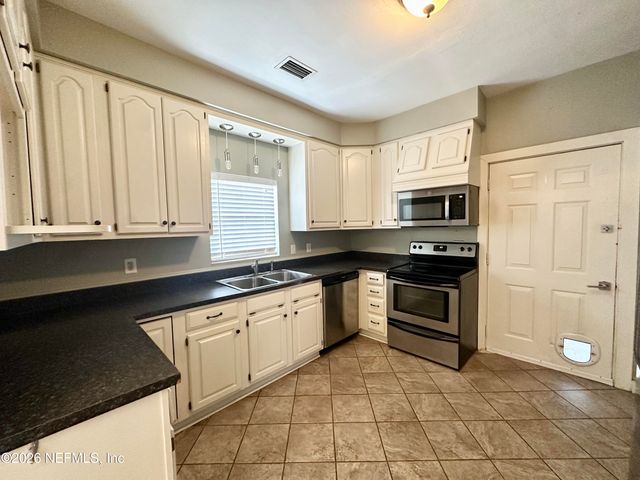 3867 HERSCHEL Street, Jacksonville, FL 32205