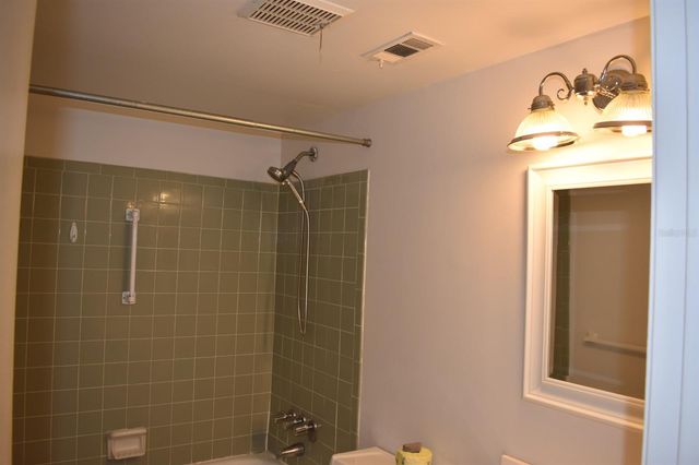 7701 STARKEY ROAD 313, Seminole, FL 33777