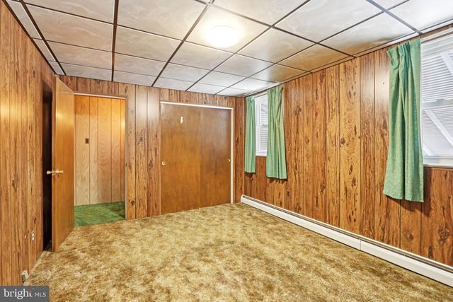 9608 DUNGAN RD, Philadelphia, PA 19115