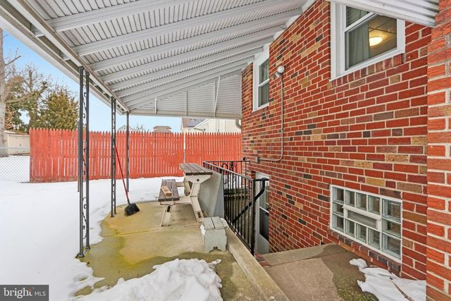 9608 DUNGAN RD, Philadelphia, PA 19115