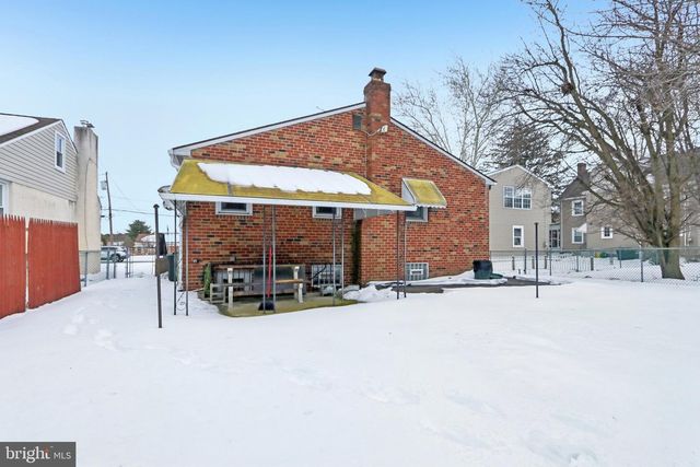 9608 DUNGAN RD, Philadelphia, PA 19115