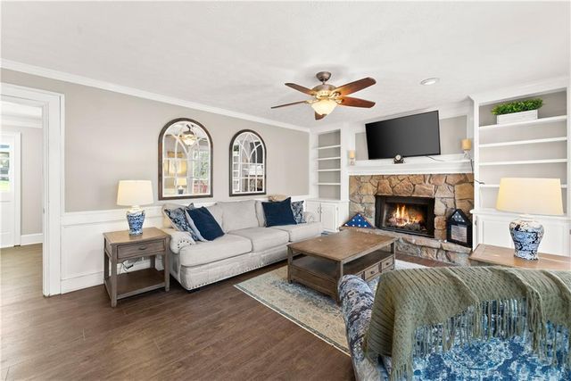 2080 Furlong Run, Lawrenceville, GA 30043