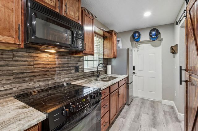 37911 FELKINS ROAD, Leesburg, FL 34788