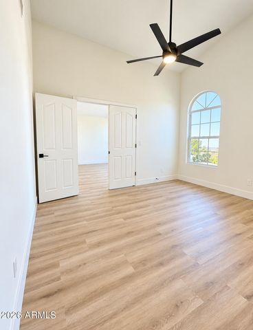 9958 S MARGO Drive, Tempe, AZ 85284