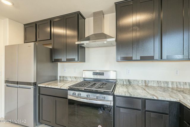 6575 W Camino Pizarro, Tucson, AZ 85757