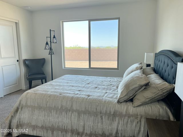 6575 W Camino Pizarro, Tucson, AZ 85757