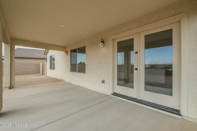 6575 W Camino Pizarro, Tucson, AZ 85757
