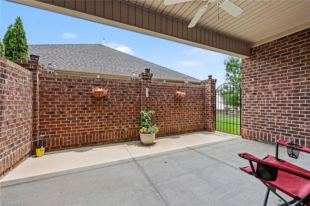 201 Watchtower Court, Winston-salem, NC 27127