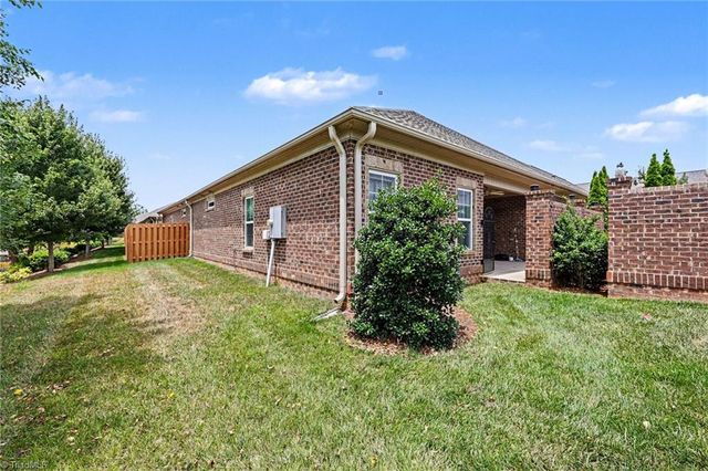 201 Watchtower Court, Winston-salem, NC 27127