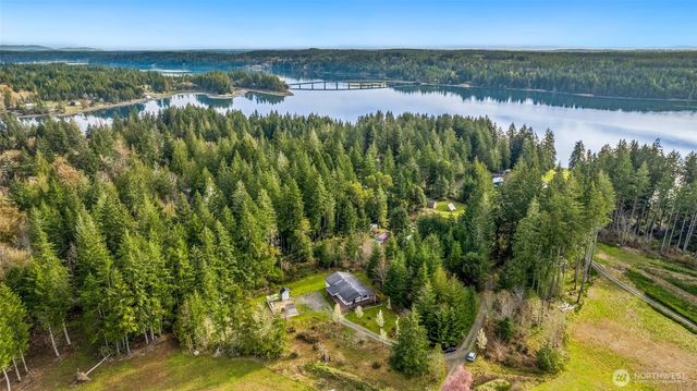 4540 E Pickering Road, Shelton, WA 98584