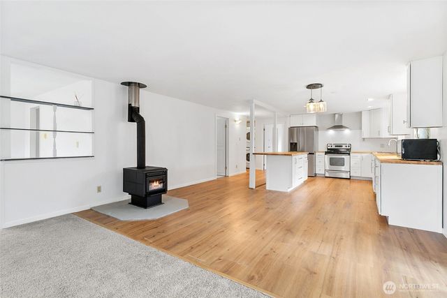 4540 E Pickering Road, Shelton, WA 98584