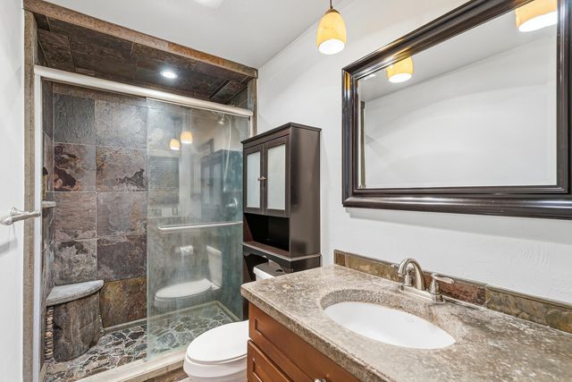 2864 Hawaiian Avenue, Medford, OR 97504