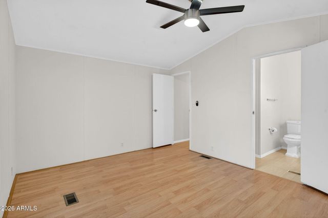 110 S ELLSWORTH Road, Mesa, AZ 85208