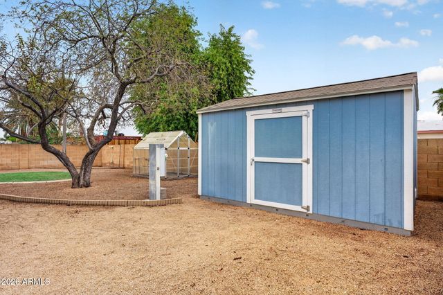110 S ELLSWORTH Road, Mesa, AZ 85208