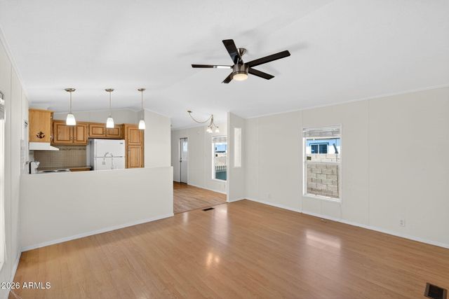 110 S ELLSWORTH Road, Mesa, AZ 85208
