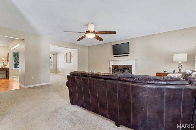 525 Willow Valley Drive, O'fallon, MO 63366