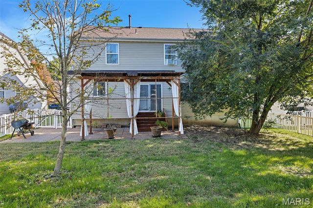 525 Willow Valley Drive, O'fallon, MO 63366