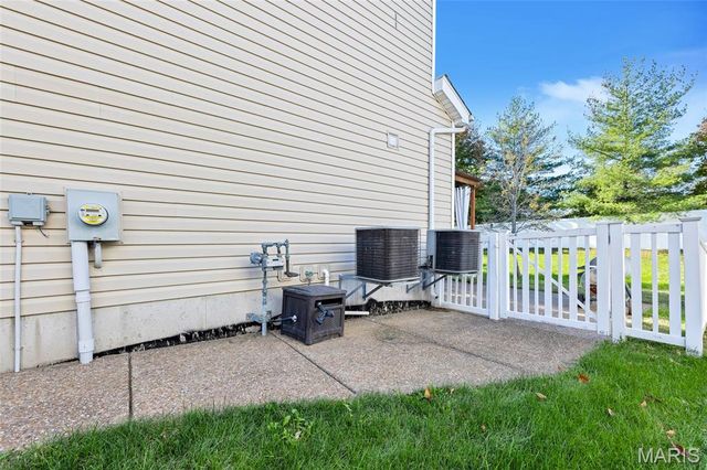 525 Willow Valley Drive, O'fallon, MO 63366