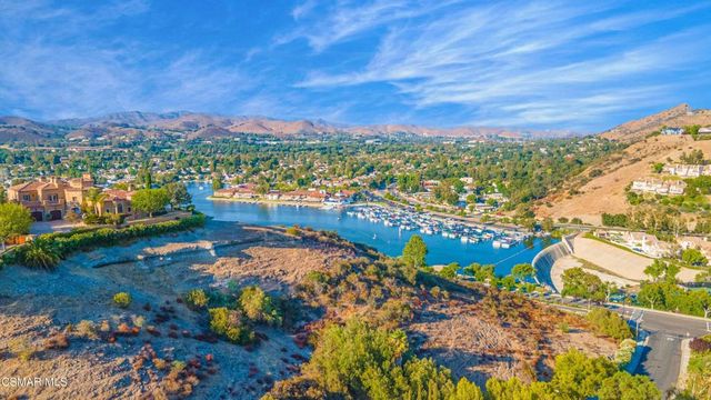 3623 Summershore Lane, Westlake Village, CA 91361