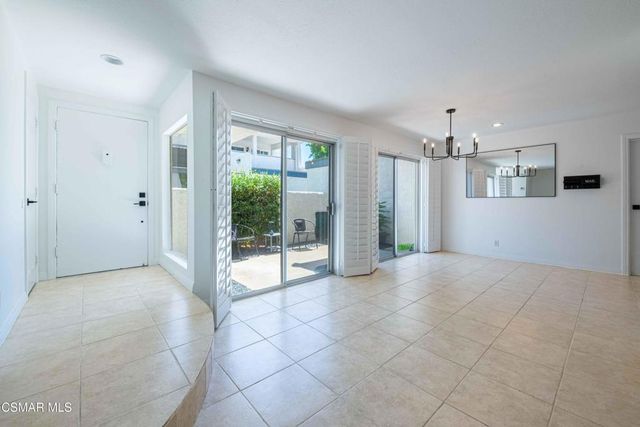 3623 Summershore Lane, Westlake Village, CA 91361