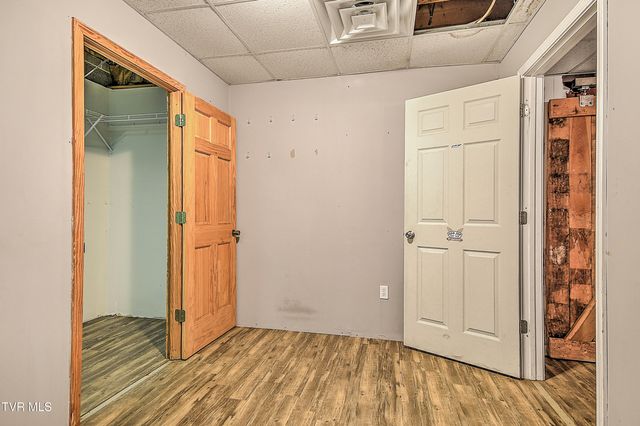 121 Lone Oak Drive, Kingsport, TN 37663