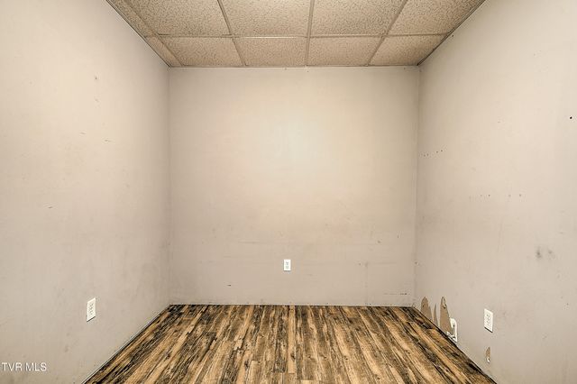 121 Lone Oak Drive, Kingsport, TN 37663