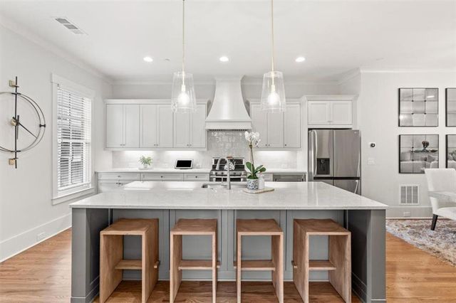 1049 Endeavour Court, Marietta, GA 30064