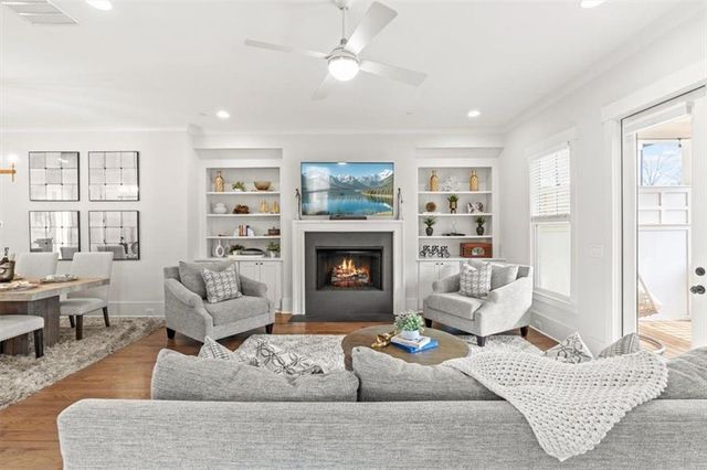 1049 Endeavour Court, Marietta, GA 30064