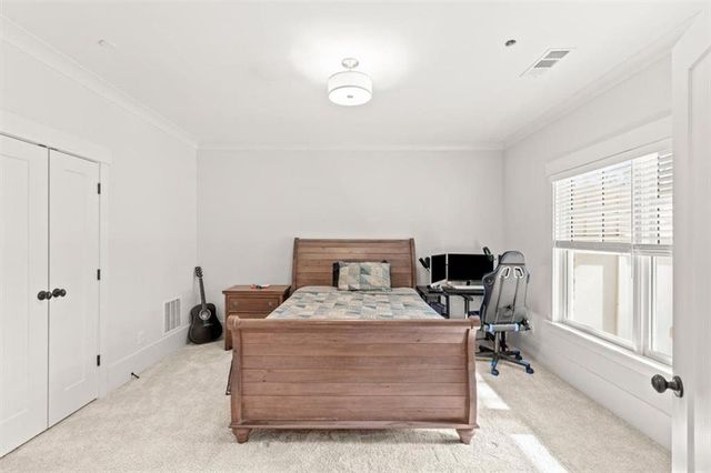 1049 Endeavour Court, Marietta, GA 30064