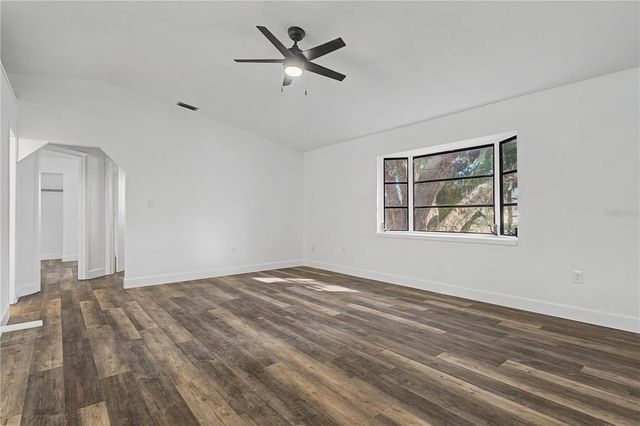 21464 DRANSON AVENUE, Port Charlotte, FL 33952