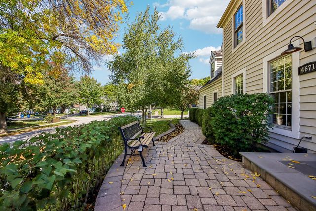 4671 Providence Road, Gurnee, IL 60031