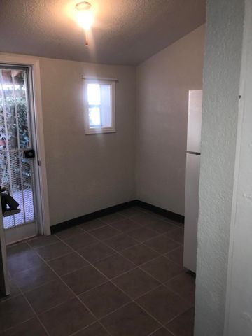 3111 DURAZNO Avenue 3, El Paso, TX 79905