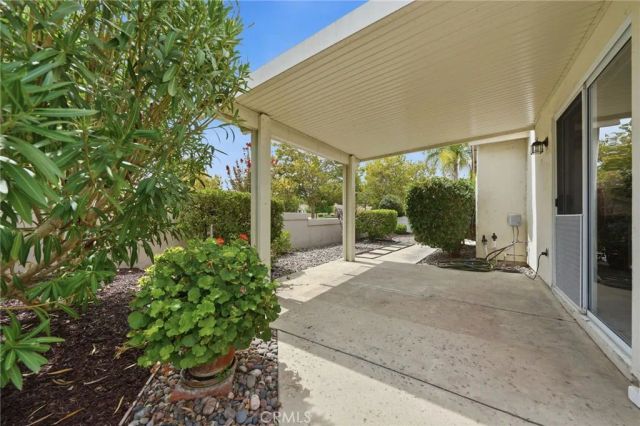40492 Via Amapola, Murrieta, CA 92562
