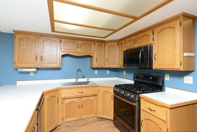 3210 15th Avenue S, Fargo, ND 58103