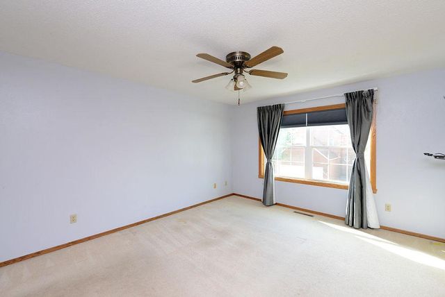 3210 15th Avenue S, Fargo, ND 58103