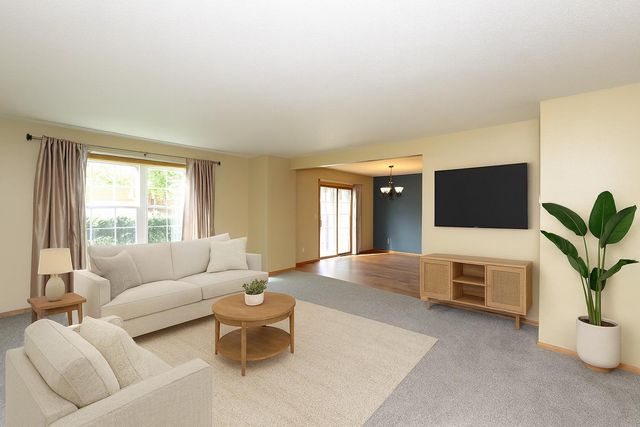 3210 15th Avenue S, Fargo, ND 58103