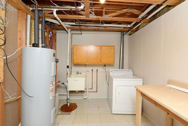 3210 15th Avenue S, Fargo, ND 58103