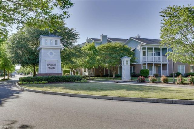 8333 N View BLVD, Norfolk, VA 23518